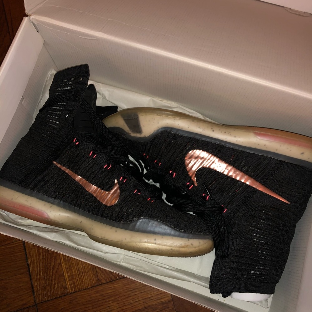 Kobe X elite rose gold
